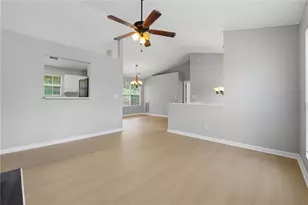 1027 Alford Crossing, Lithonia, GA 30058 - Photo 4