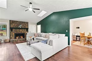 4032 Maxanne Dr NW, Kennesaw, GA 30144 - Photo 6