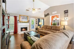 323 Natchez Cir, Winder, GA 30680 - Photo 4