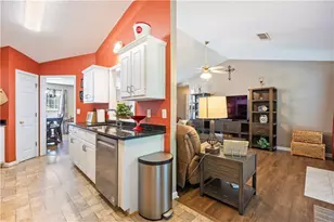323 Natchez Cir, Winder, GA 30680 - Photo 8