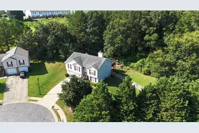323 Natchez Circle, Winder, GA 30680 - Photo 2