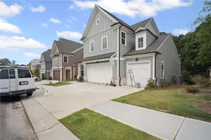 845 Lakemont Dr, Canton, GA 30114 - Photo 2
