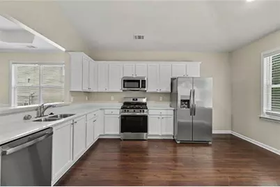425 Tell Circle SW, Atlanta, GA 30331 - Photo 8