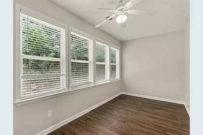 425 Tell Circle SW, Atlanta, GA 30331 - Photo 12