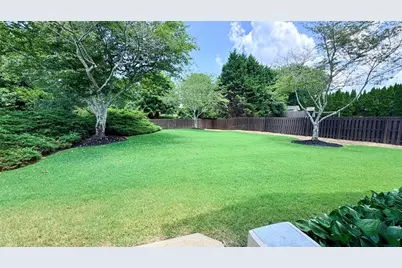 6271 Mountain Ridge Circle, Sugar Hill, GA 30518 - Photo 4