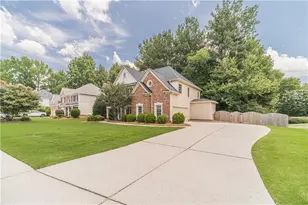 3635 Rolling Creek Dr, Buford, GA 30519 - Photo 2