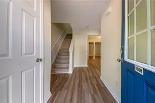 2808 Valley Green Dr, Gainesville, GA 30504 - Photo 2