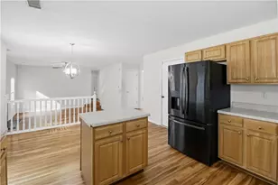 95 Carrington Cir, Covington, GA 30016 - Photo 8
