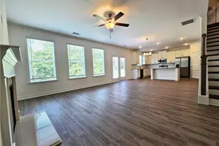 7372 Rocklin Ln, Flowery Branch, GA 30542 - Photo 10
