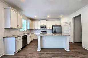 7372 Rocklin Ln, Flowery Branch, GA 30542 - Photo 16