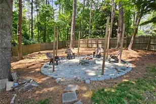 4360 Bullock Bridge Rd, Loganville, GA 30052 - Photo 32