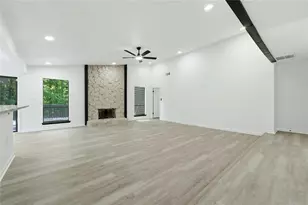 6350 Beethoven Cir, Riverdale, GA 30296 - Photo 6