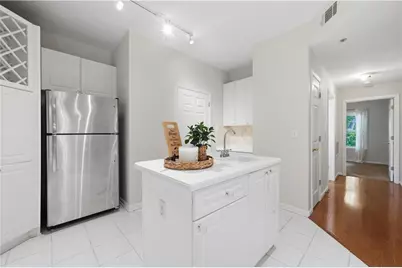 424 Lindbergh Drive NE #208, Atlanta, GA 30305 - Photo 8