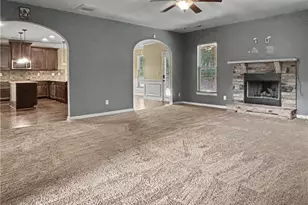 4742 Shire Dr, Lithonia, GA 30038 - Photo 18