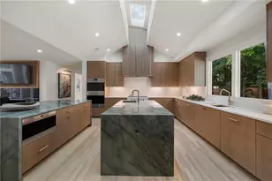 366 Blackland Rd NW, Atlanta, GA 30342 - Photo 20