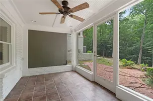 366 Blackland Rd NW, Atlanta, GA 30342 - Photo 52