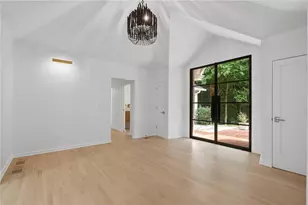 366 Blackland Rd NW, Atlanta, GA 30342 - Photo 8