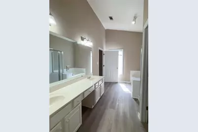 5045 Saddle Bridge Land, Johns Creek, GA 30022 - Photo 12