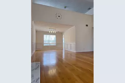 5045 Saddle Bridge Land, Johns Creek, GA 30022 - Photo 6