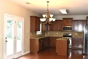 3327 Edenridge Ct, Buford, GA 30519 - Photo 4