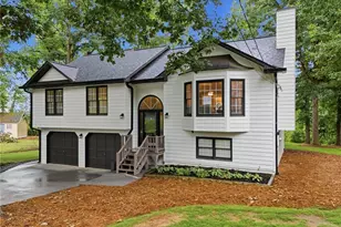23 W Ridge Dr SE, Cartersville, GA 30121 - Photo 2