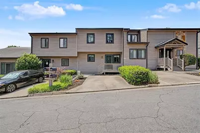 5054 Gardenia Circle, Marietta, GA 30068 - Photo 2