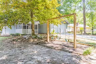 3274 Kimberly Woods Ct SW, Lilburn, GA 30047 - Photo 32