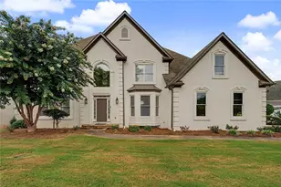 424 Water Fall Ln, Stone Mountain, GA 30087 - Photo 4