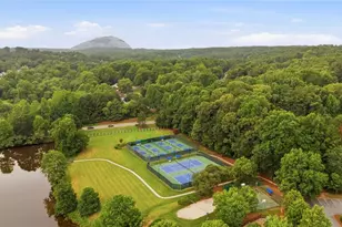 424 Water Fall Ln, Stone Mountain, GA 30087 - Photo 12