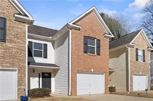 6690 Villa Ct, Lithonia, GA 30038 - Photo 2