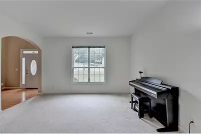 2172 Woodbriar Drive, Buford, GA 30518 - Photo 10