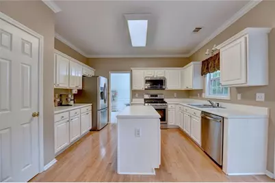 2172 Woodbriar Drive, Buford, GA 30518 - Photo 20