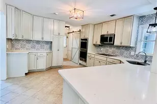 205 Kinderhill Ct, Alpharetta, GA 30004 - Photo 10