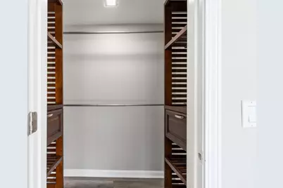 3481 Lakeside Drive #2303, Atlanta, GA 30326 - Photo 16