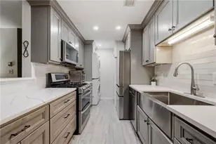 515 Berkeley Woods Dr, Duluth, GA 30096 - Photo 2