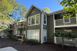 515 Berkeley Woods Dr, Duluth, GA 30096 - Photo 1