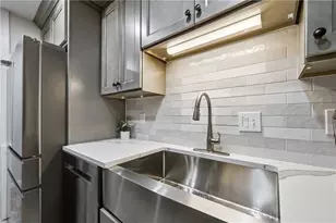 515 Berkeley Woods Dr, Duluth, GA 30096 - Photo 12