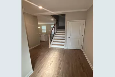 628 Collecitons Dr, Lawrenceville, GA 30043 - Photo 2