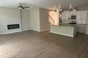628 Collecitons Dr, Lawrenceville, GA 30043 - Photo 4