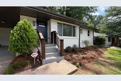3153 Bellgreen Way, Decatur, GA 30032 - Photo 2
