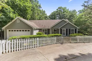 22 Maddox Road SE, Acworth, GA 30102 - Photo 1