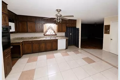 3790 Snapfinger Road, Lithonia, GA 30038 - Photo 4