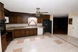 3790 Snapfinger Rd, Lithonia, GA 30038 - Photo 4