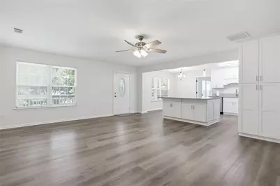 415 Heritage Row, Woodstock, GA 30188 - Photo 4