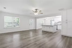 415 Heritage Row, Woodstock, GA 30188 - Photo 4