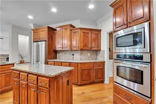 1020 Cranbrook Glen Ln, Snellville, GA 30078 - Photo 18