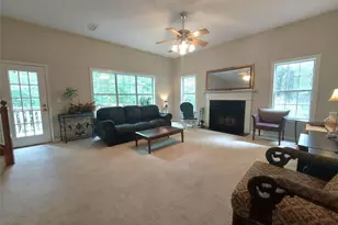 2737 Crestworth Ln, Buford, GA 30519 - Photo 4