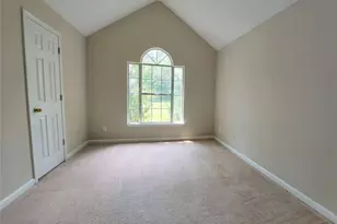 2737 Crestworth Ln, Buford, GA 30519 - Photo 20