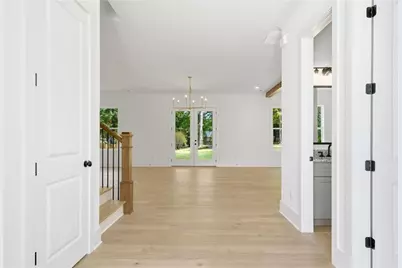 2487 Sims Drive NE, Marietta, GA 30066 - Photo 10