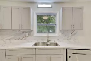 18 Regal Way NW, Lawrenceville, GA 30044 - Photo 22